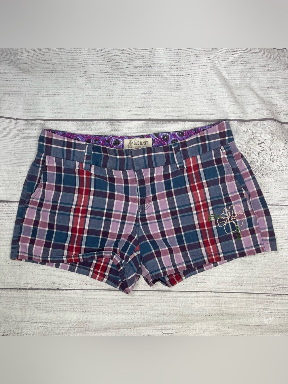 Old Navy Women’s 4 Plaid Low Rise Mini Y2K Shorts